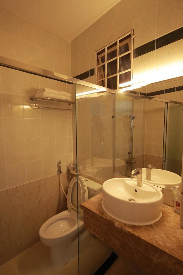 Phu Gia Bui Vien Hotel Хошимин Екстериор снимка
